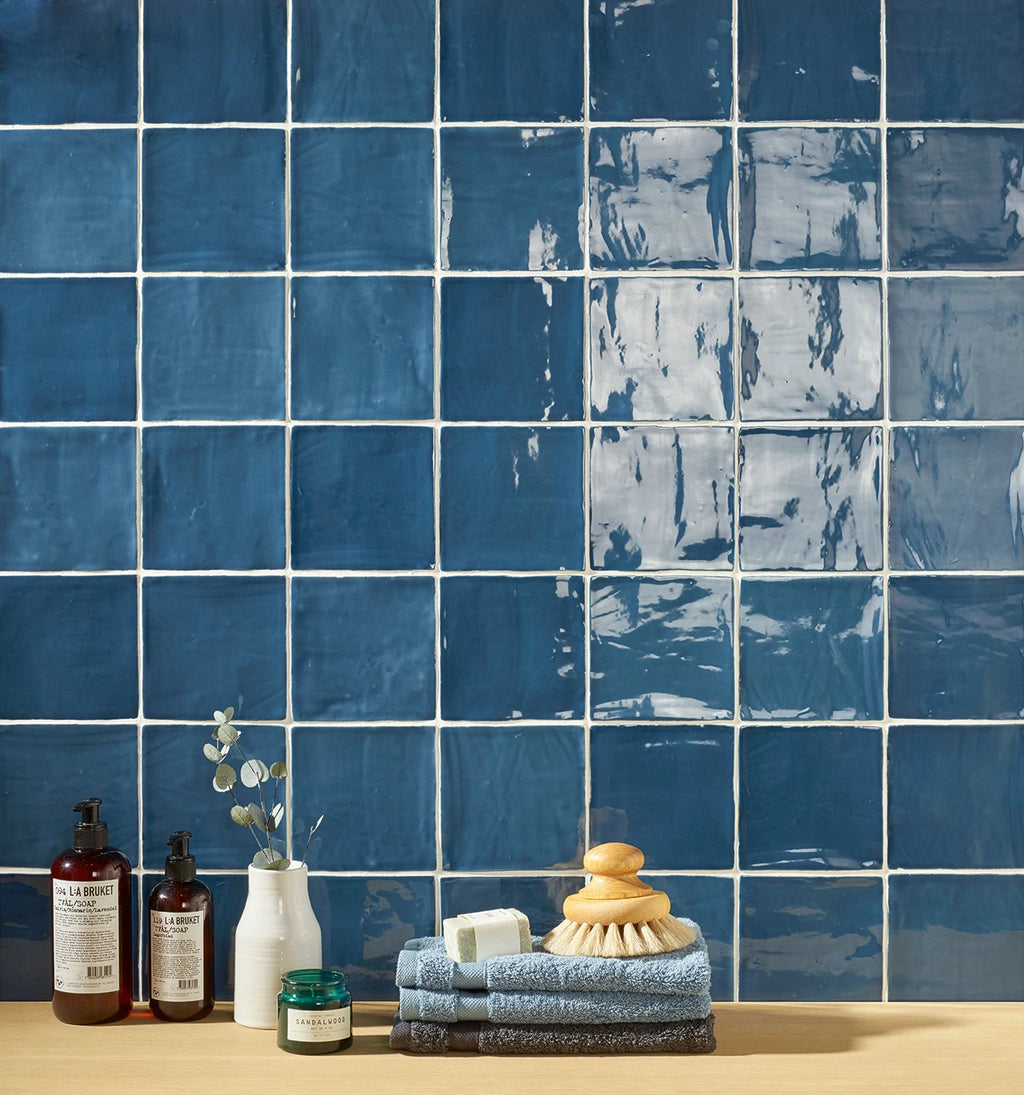St. Tropez Azul Ceramic Wall Tile – room scene