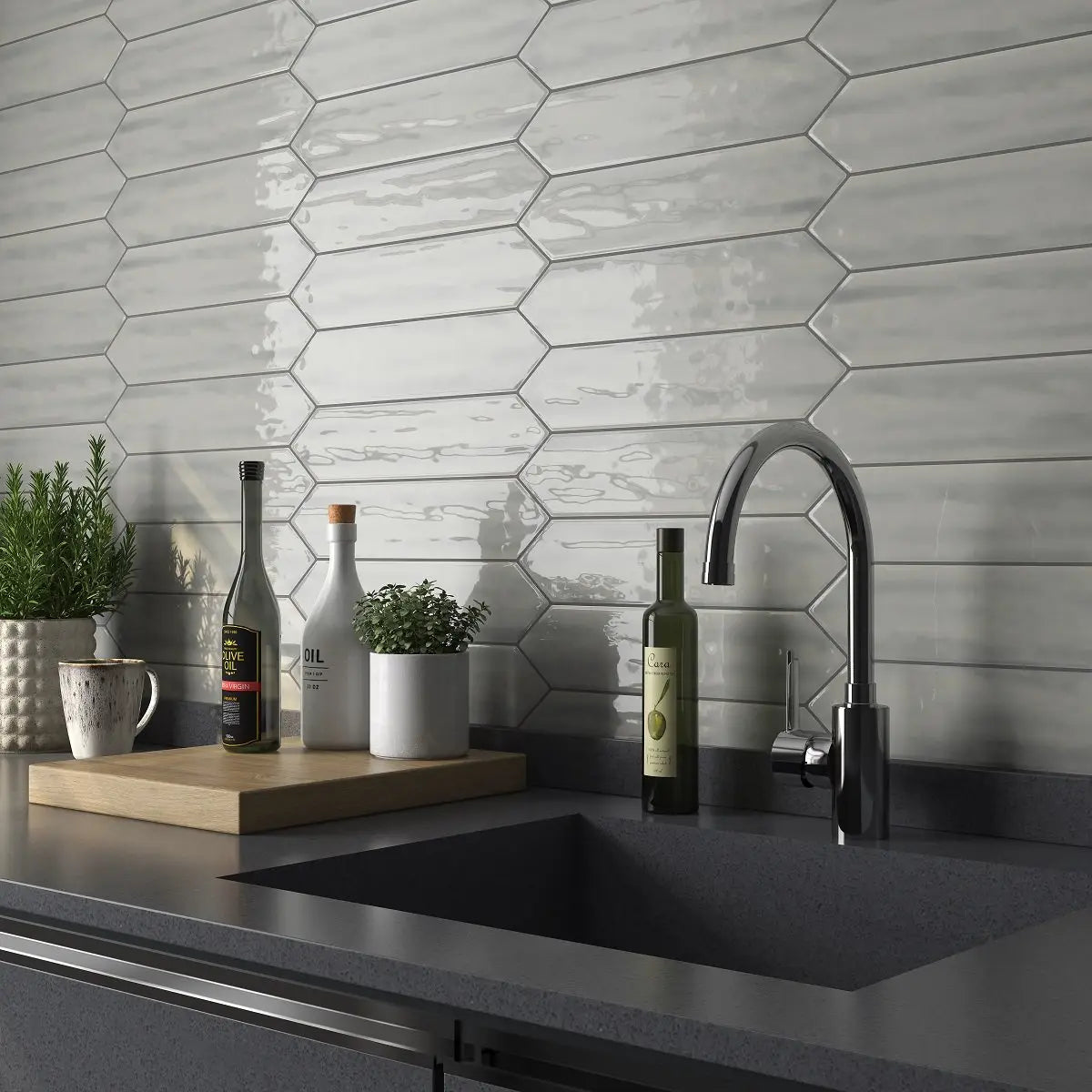 Flow Dark Gray Picket – room scene