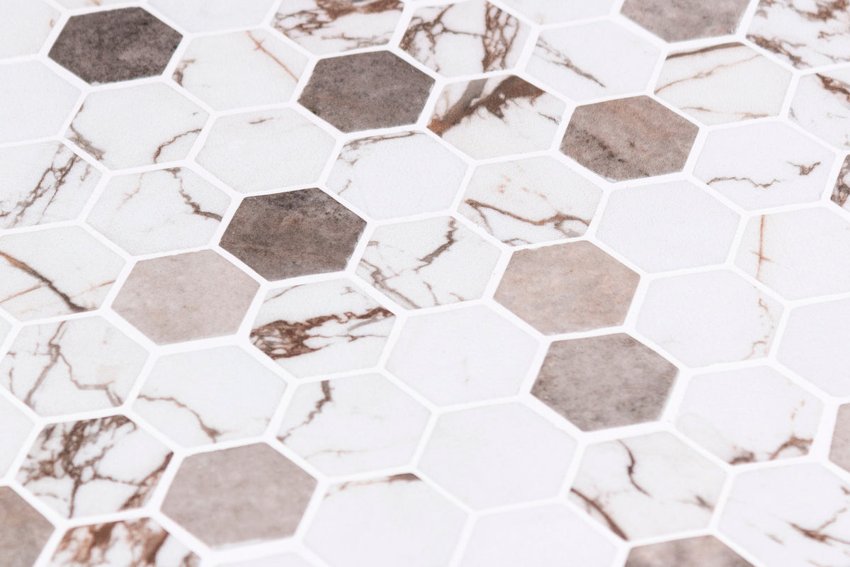 Marmoreal Gold Calacatta Hexagon Recycled Glass Mosaic Tile – installed