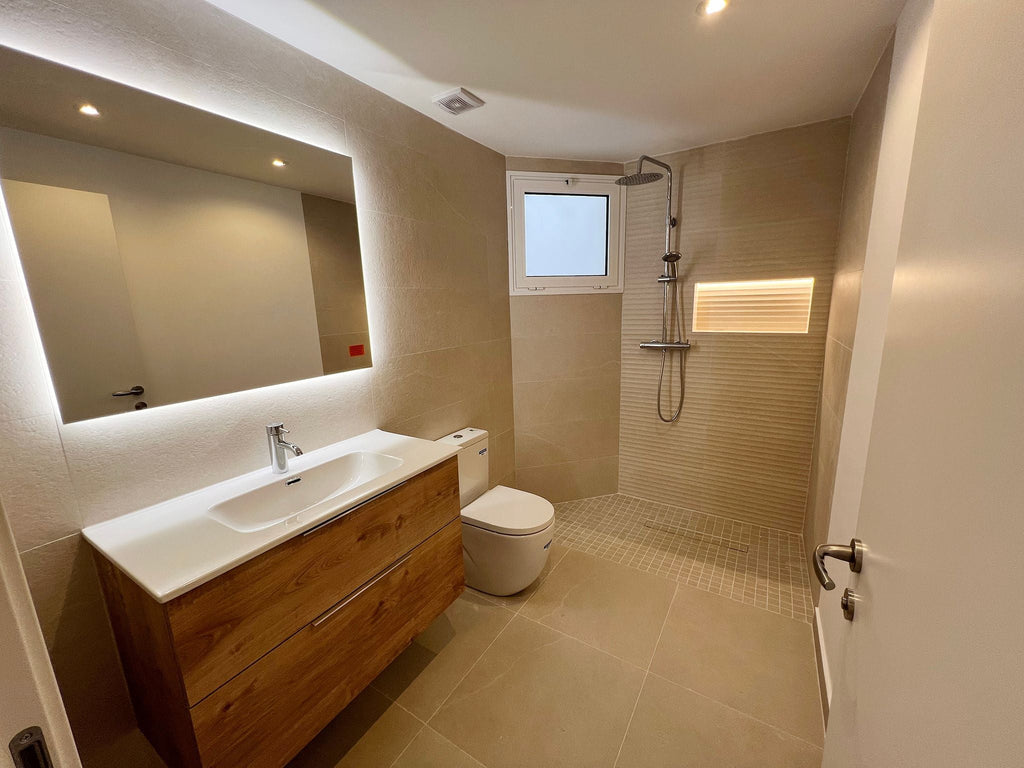Muse White Ceramic Tile – room scene
