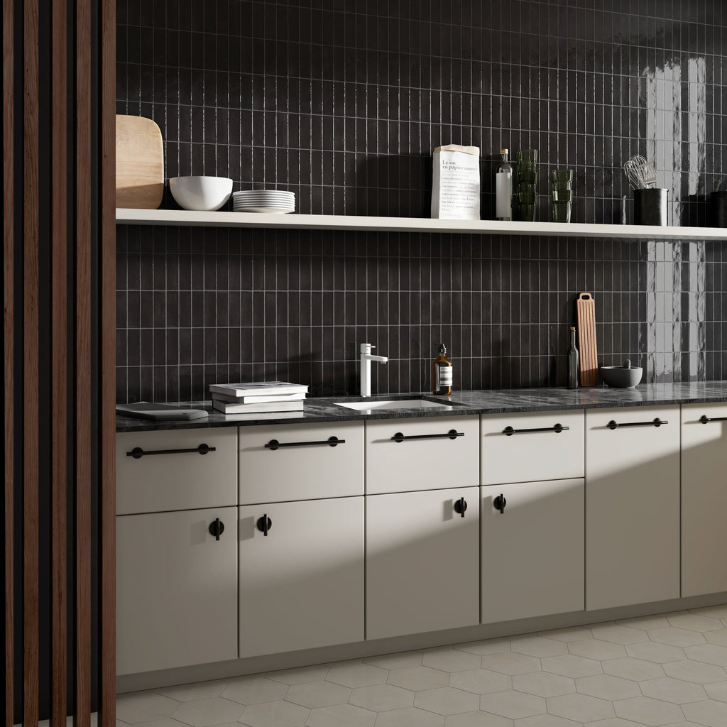 Soco Black Porcelain Tile – room scene