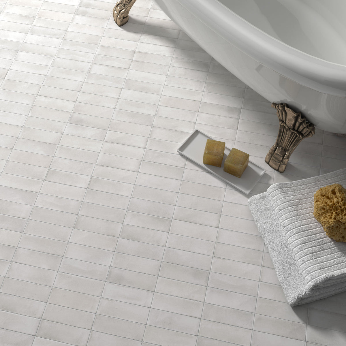 Soco White Porcelain Tile – room scene