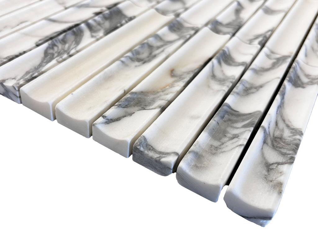 True Arabesque Concave Marble Mosaic Tile – installed