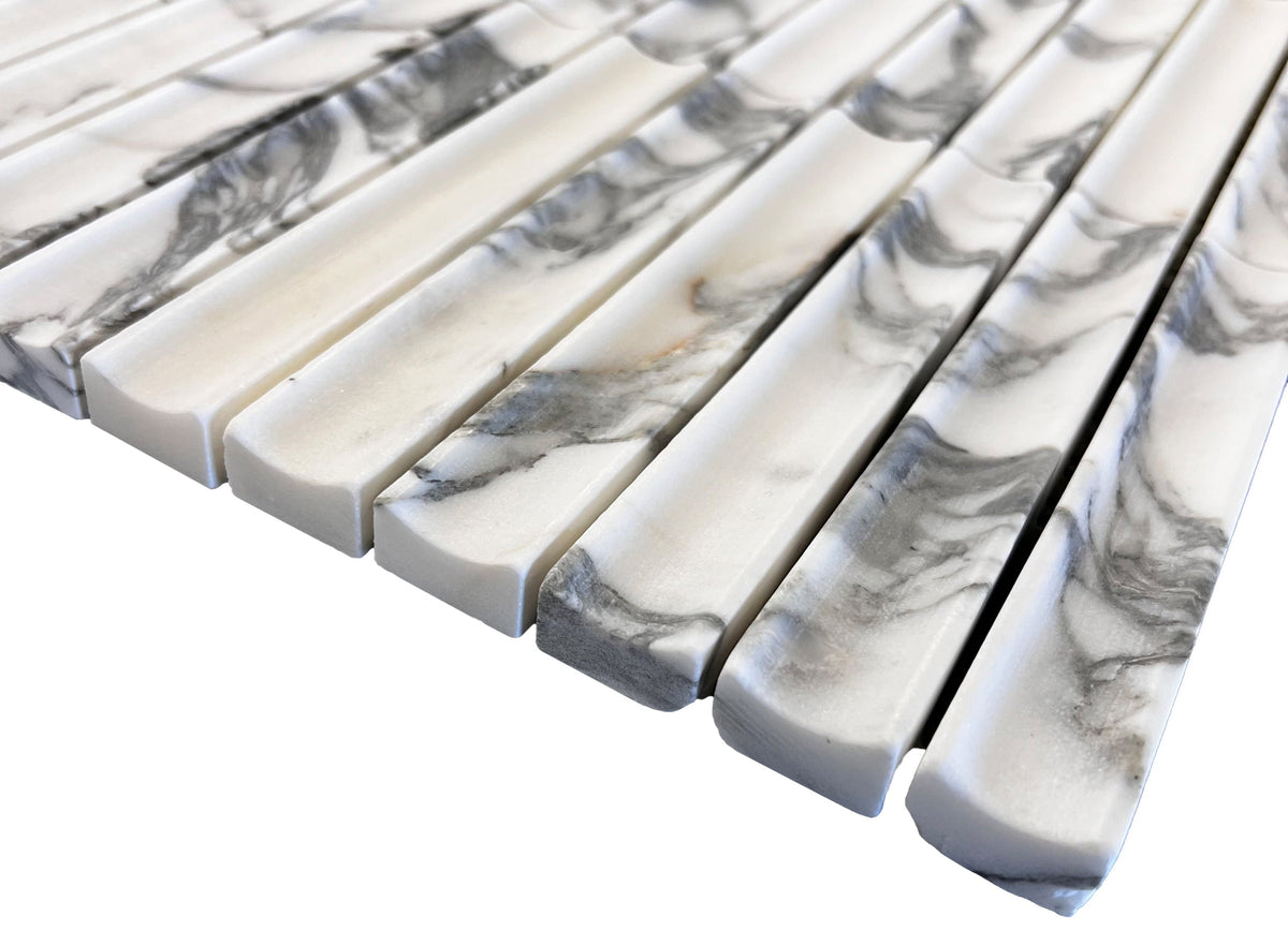 True Arabesque Concave Marble Mosaic Tile – installed