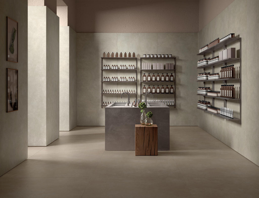 Glocal Lumina wall with Sugar floor in a living room
