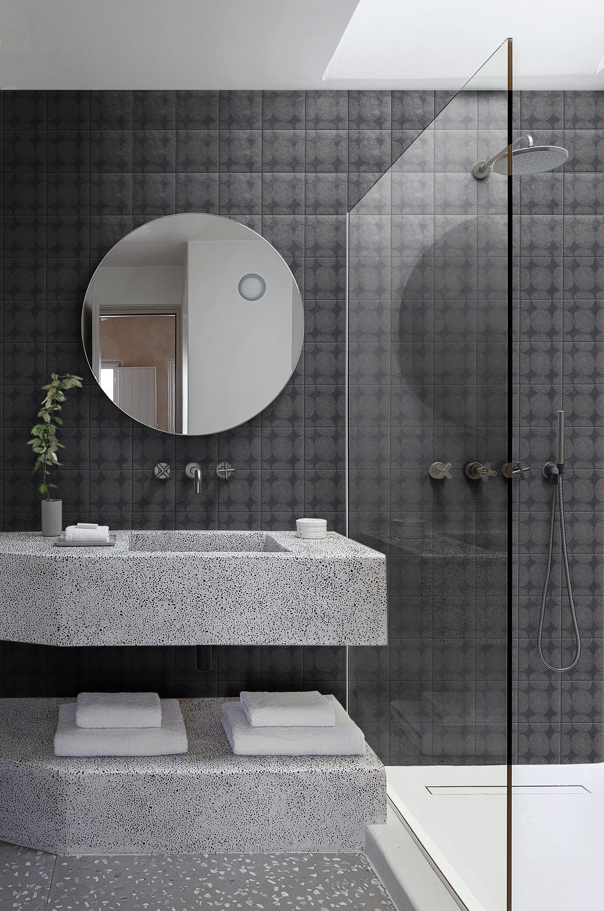 Native Carbon Porcelain Tile – room scene