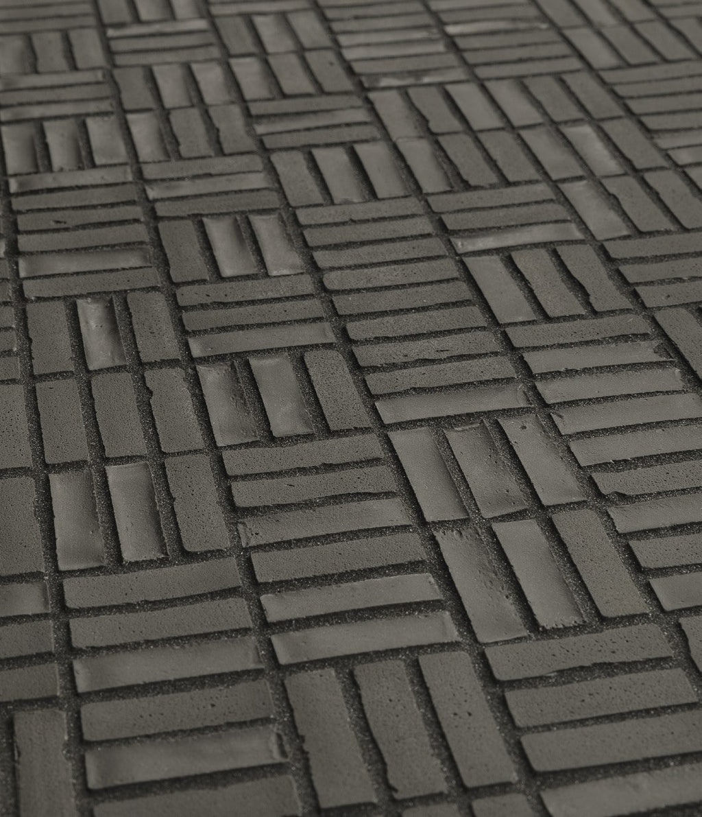Frammenti Basalt Porcelain Mosaic Tile installed