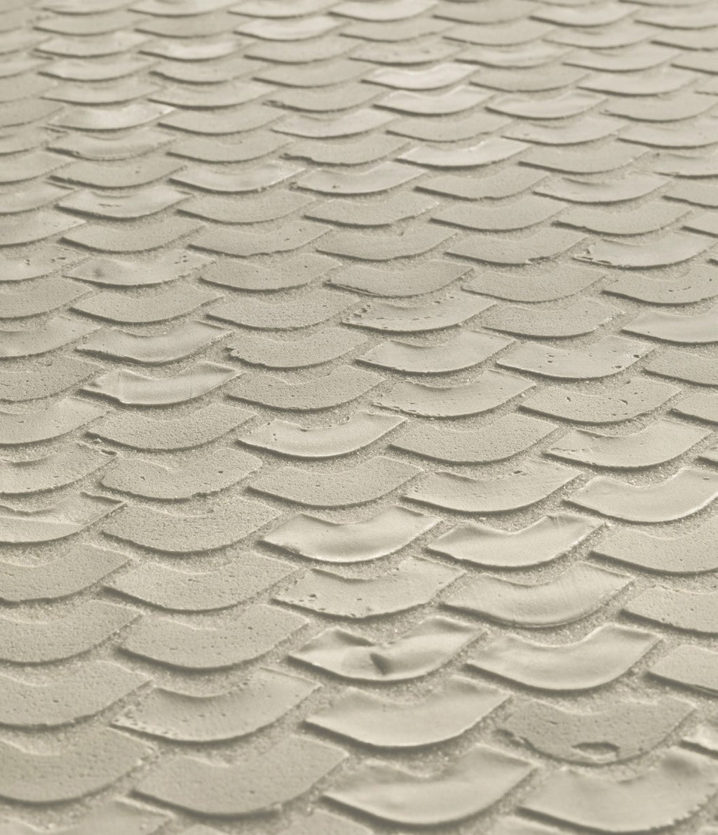 Frammenti Sand Porcelain Mosaic Tile installed