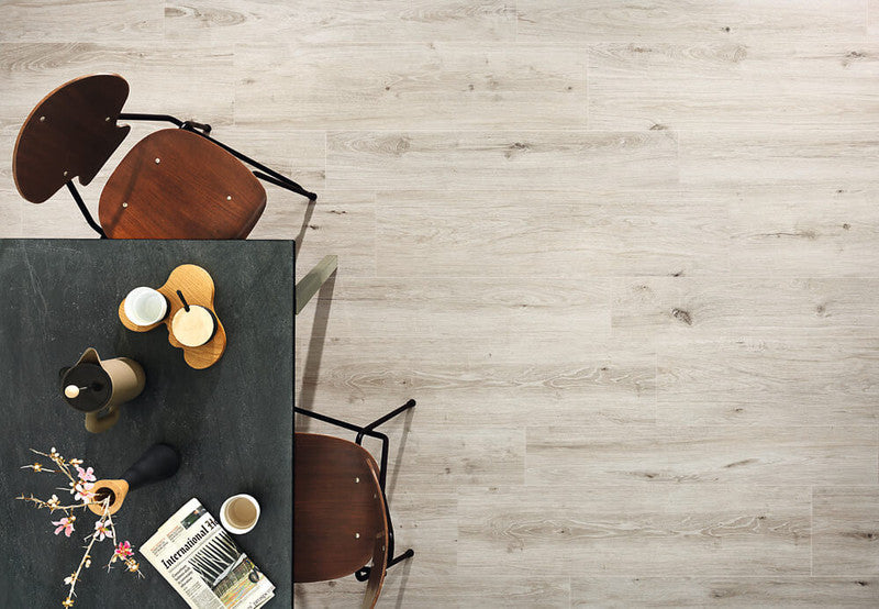 Eiche Alpin Porcelain Tile installed